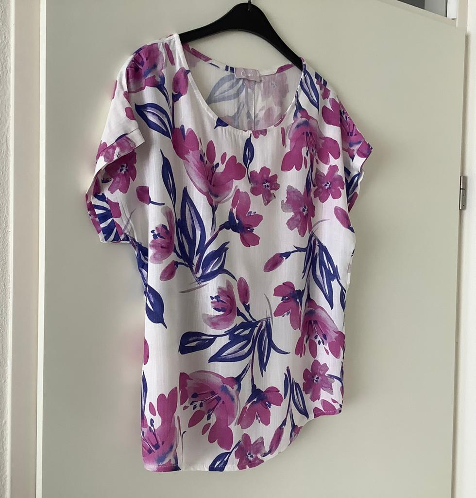 Cassis Top, Ophalen of Verzenden, Zo goed als nieuw, Zonder mouw