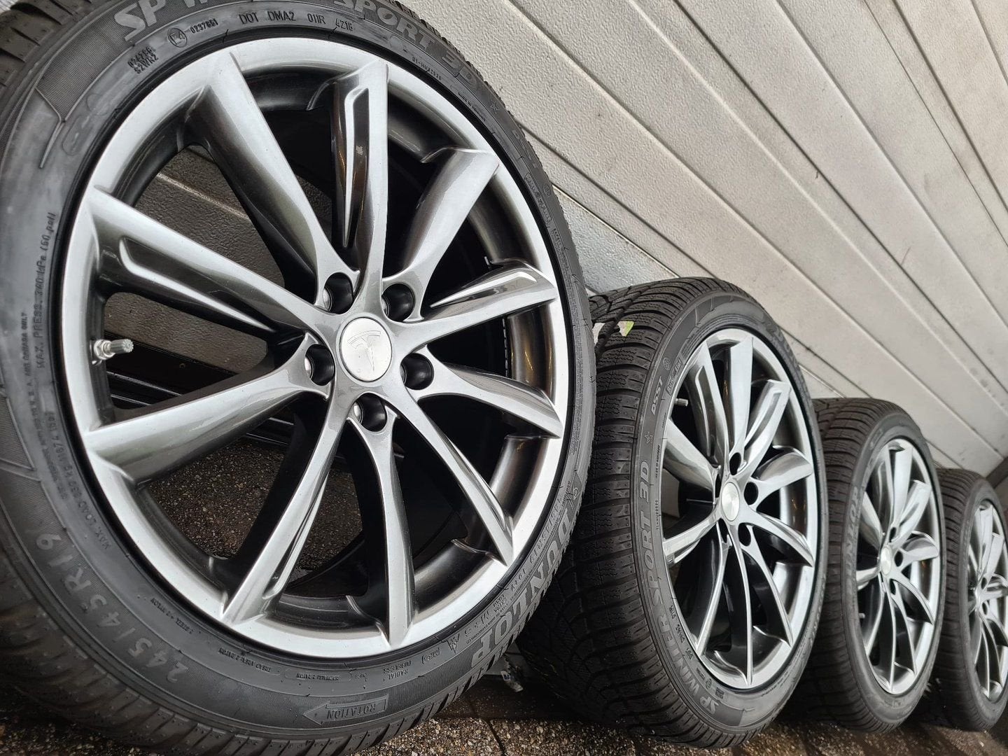 19 “ Tesla Model Y velgen Performance winterbanden sensoren, Auto-onderdelen, Banden en Velgen, 19 inch, 255 mm, -, -