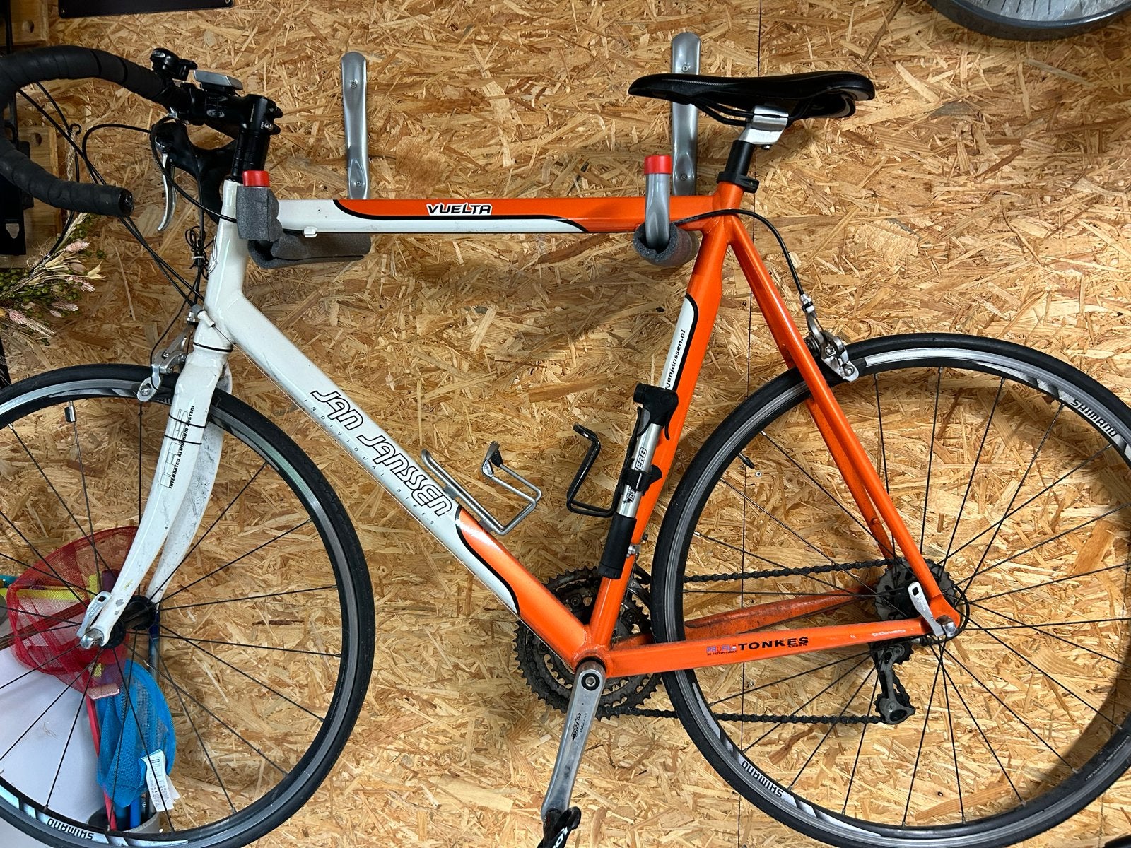 Jan Janssen Vuelta racefiets - Oranje/Wit, 28 inch, Gebruikt, Aluminium, Meer dan 20 versnellingen
