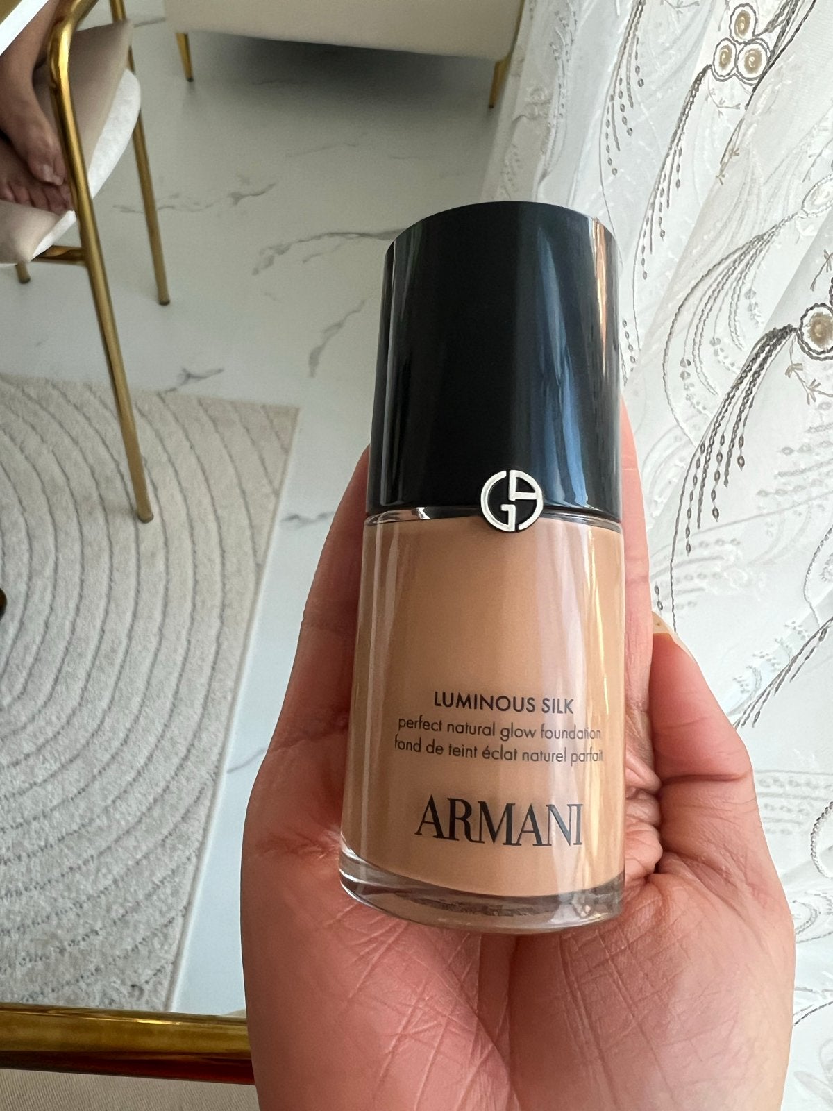 Giorgio Armani Luminous Silk Foundation 7.6, Gehele gezicht, Beige, Ophalen of Verzenden, Zo goed als nieuw