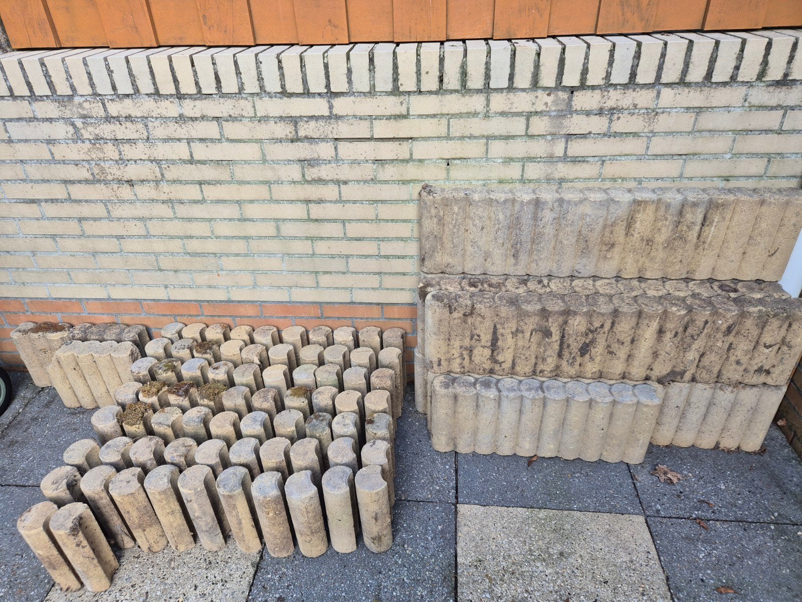 Gebruikte betonnen borders/palissaden voor tuin of oprit, Tuin en Terras, Bielzen en Borders, Ophalen, Gebruikt, Minder dan 25 cm