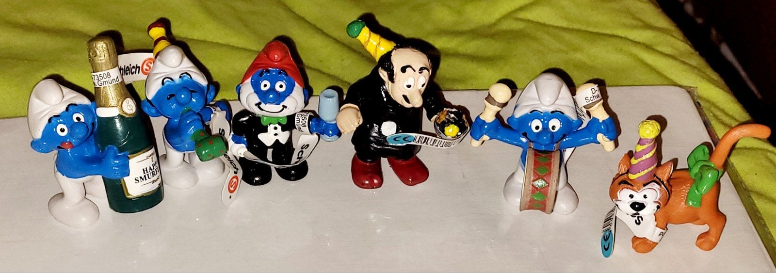Set van zes imitatie Jubileum smurfen met nep-labels 2008, Verzenden, Nieuw, Verschillende Smurfen, Poppetje, Figuurtje of Knuffel