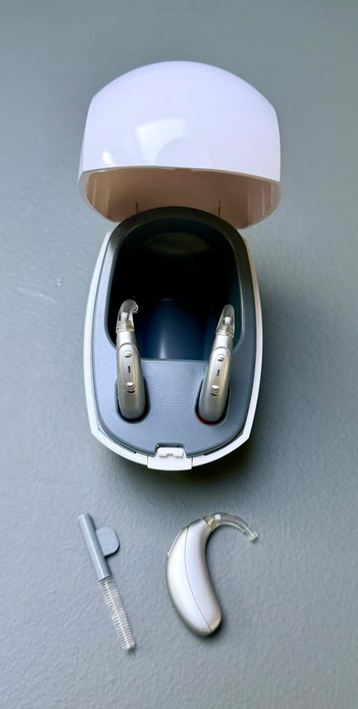3 x Hoortoestellen Advance71 671-PR  Moeten nu weg., Overige merken, Zilver, Ophalen of Verzenden, In oorschelp (earbud)
