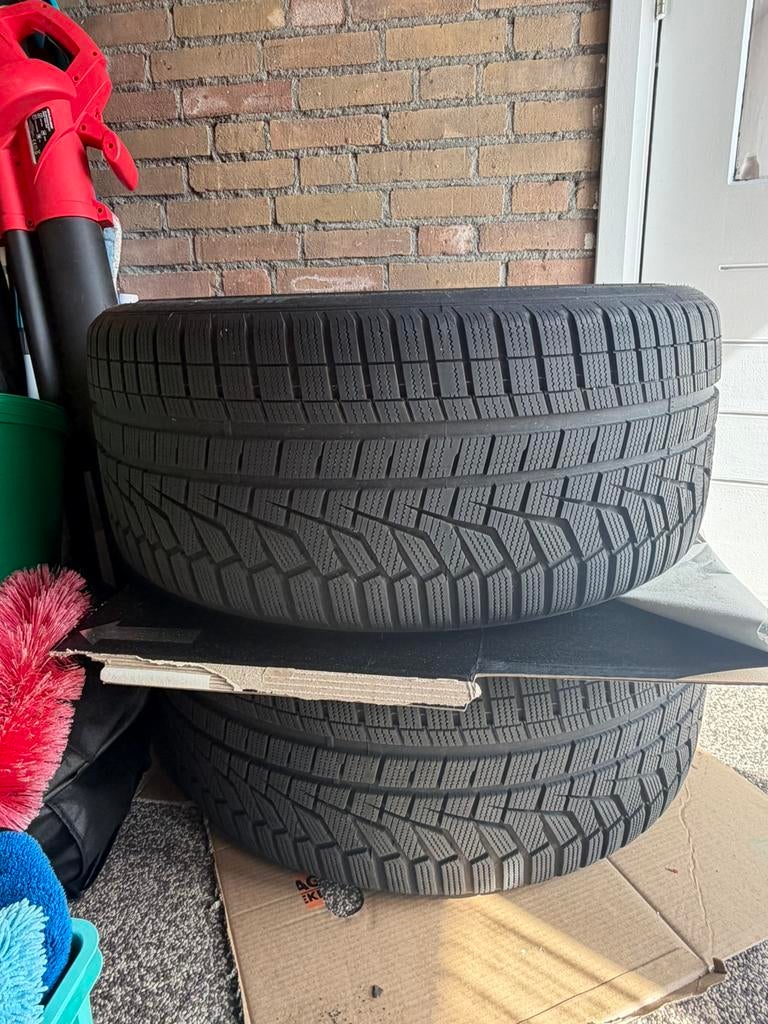 2x Audi RSQ8 hankook winterband 23 inch, Ophalen, Winterbanden, Banden en Velgen