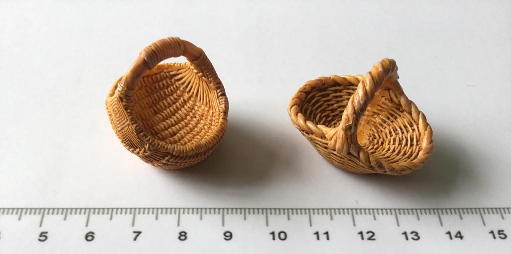 Poppenhuis miniaturen mandje 211, Ophalen of Verzenden, Nieuw, Poppenhuis