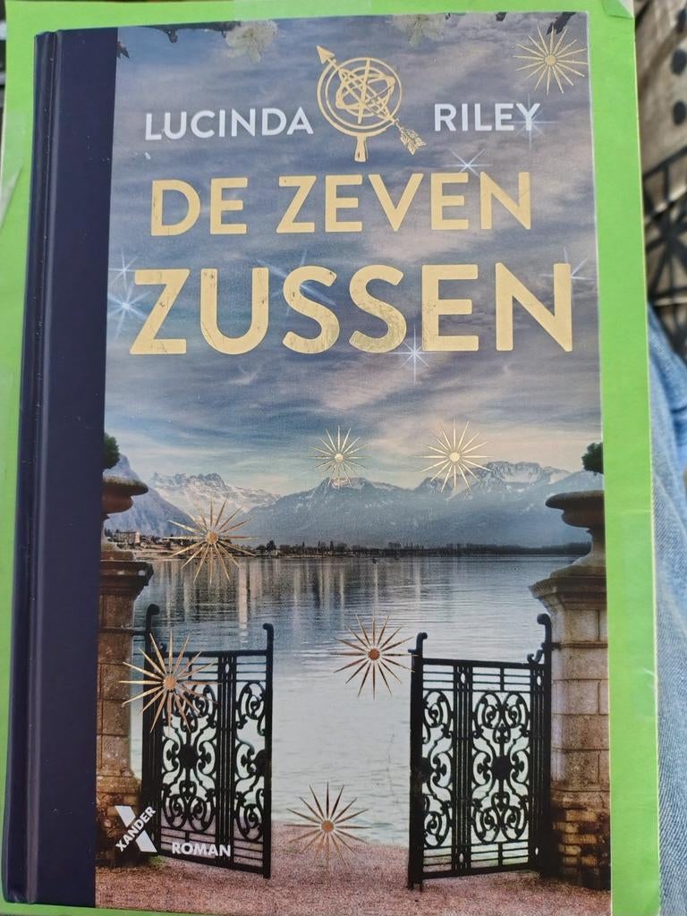 Boek De Zeven Zussen, Ophalen of Verzenden