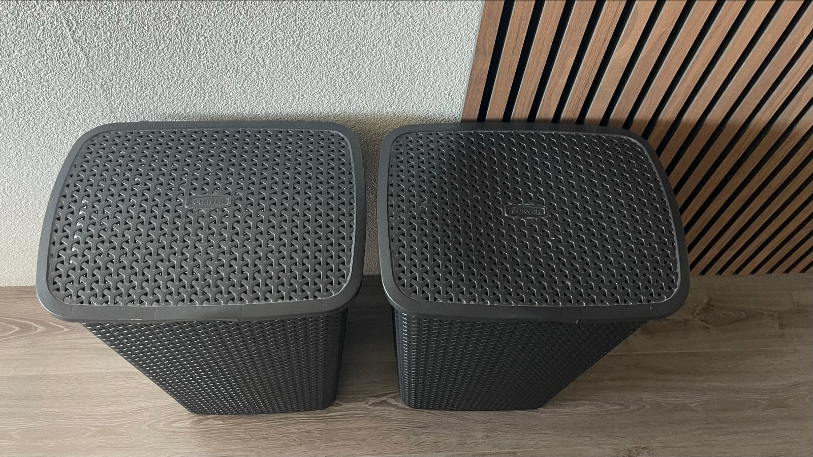 2 Curver wasmanden, zwart, Kunststof, Met deksel, Mand, Ophalen of Verzenden
