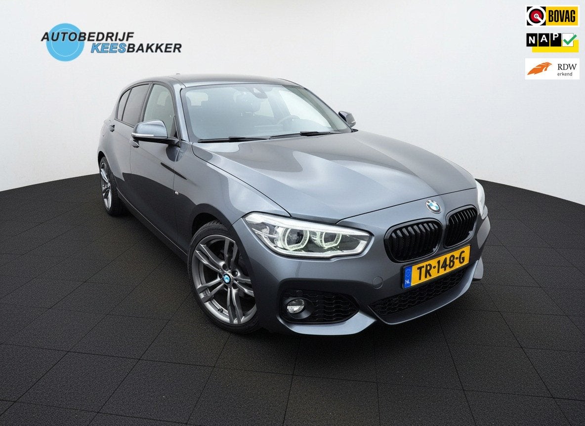 BMW 1-serie 118i Executive M Sport Automaat | Leder Sportsto, Auto's, Gebruikt, Bedrijf, 650 kg, 3 cilinders