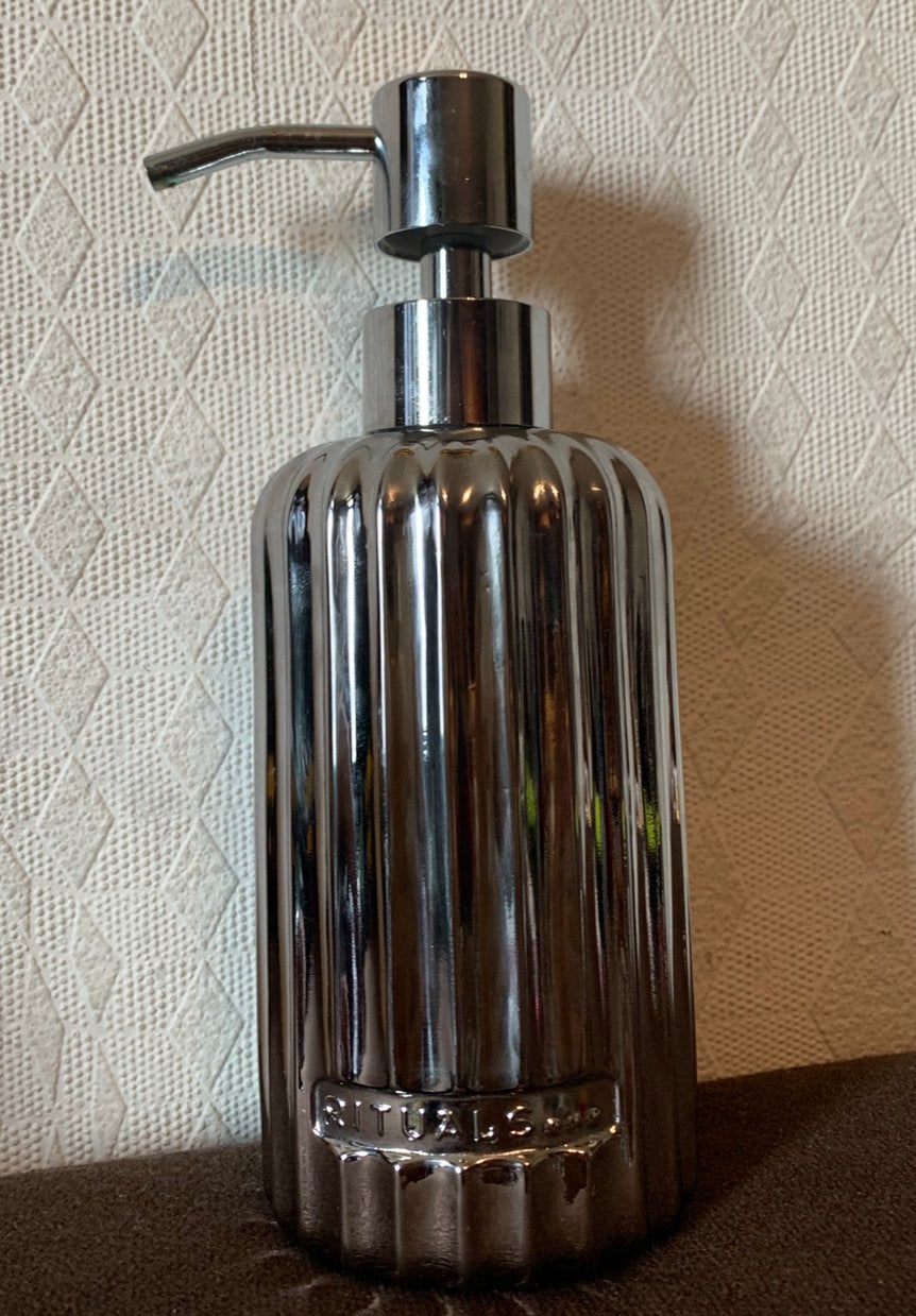 Rituals zilveren zeeppompje, Ophalen of Verzenden, Gebruikt, Zilver, Zeepdispenser/zeepbakje