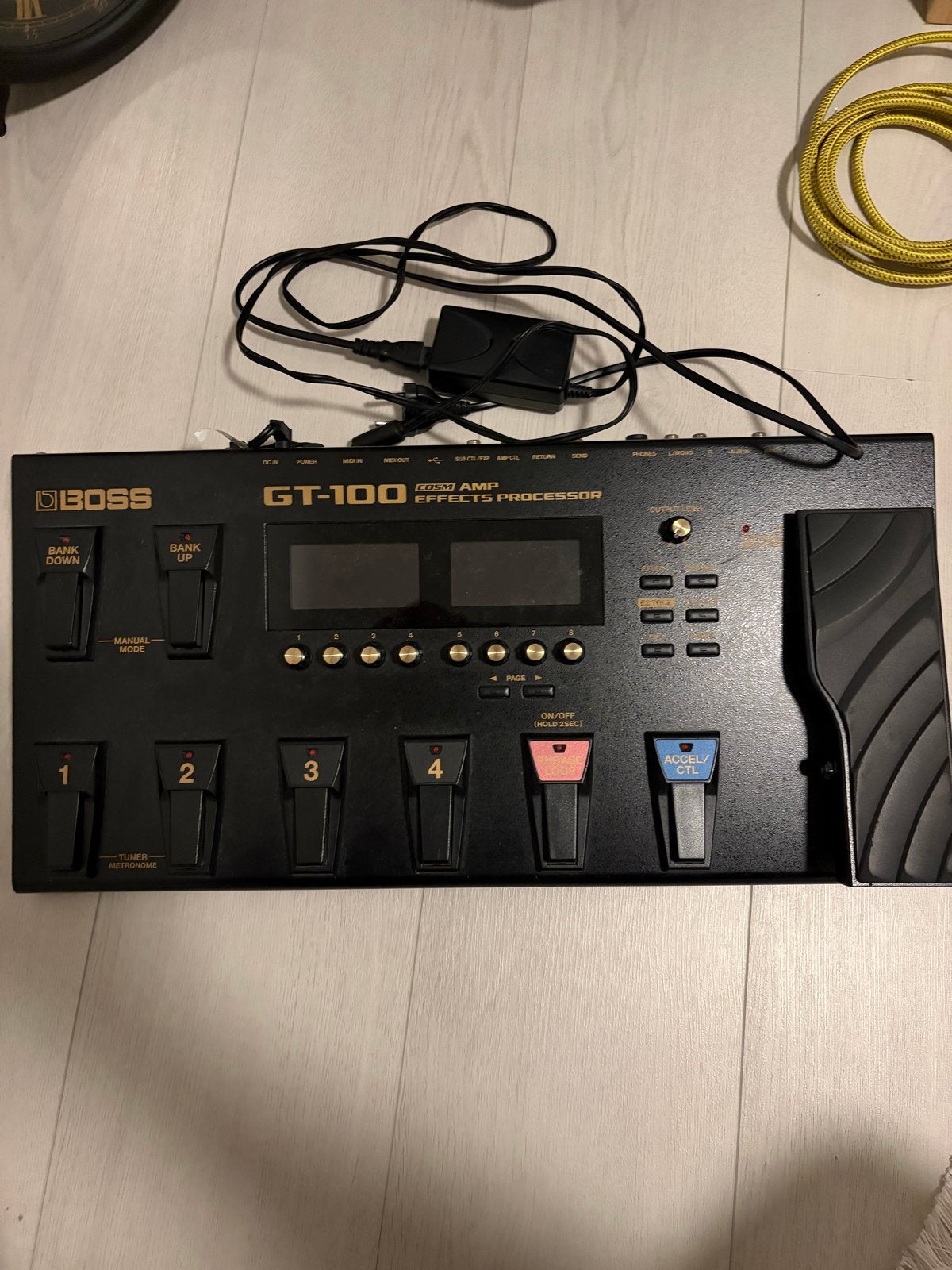 Boss GT-100 Multi-effect Gitaar Processor, Ophalen of Verzenden, Gebruikt, Multi-effect