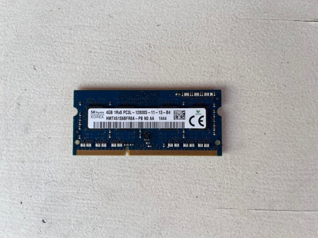 SK Hynix DDR3L 12800 SODIMM 4GB CL 11, Ophalen, DDR3, Zo goed als nieuw, Laptop