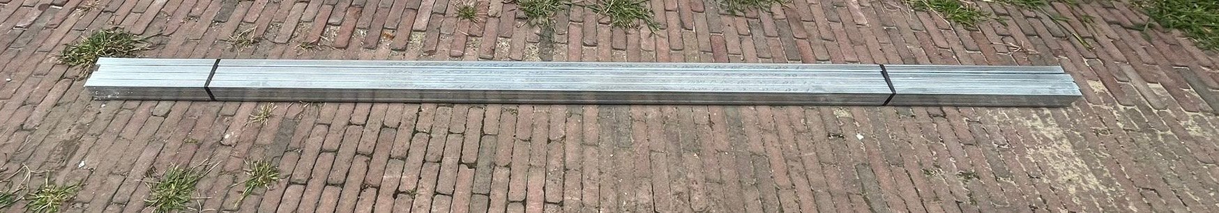 Metal studs C60/27, Ophalen, Nieuw