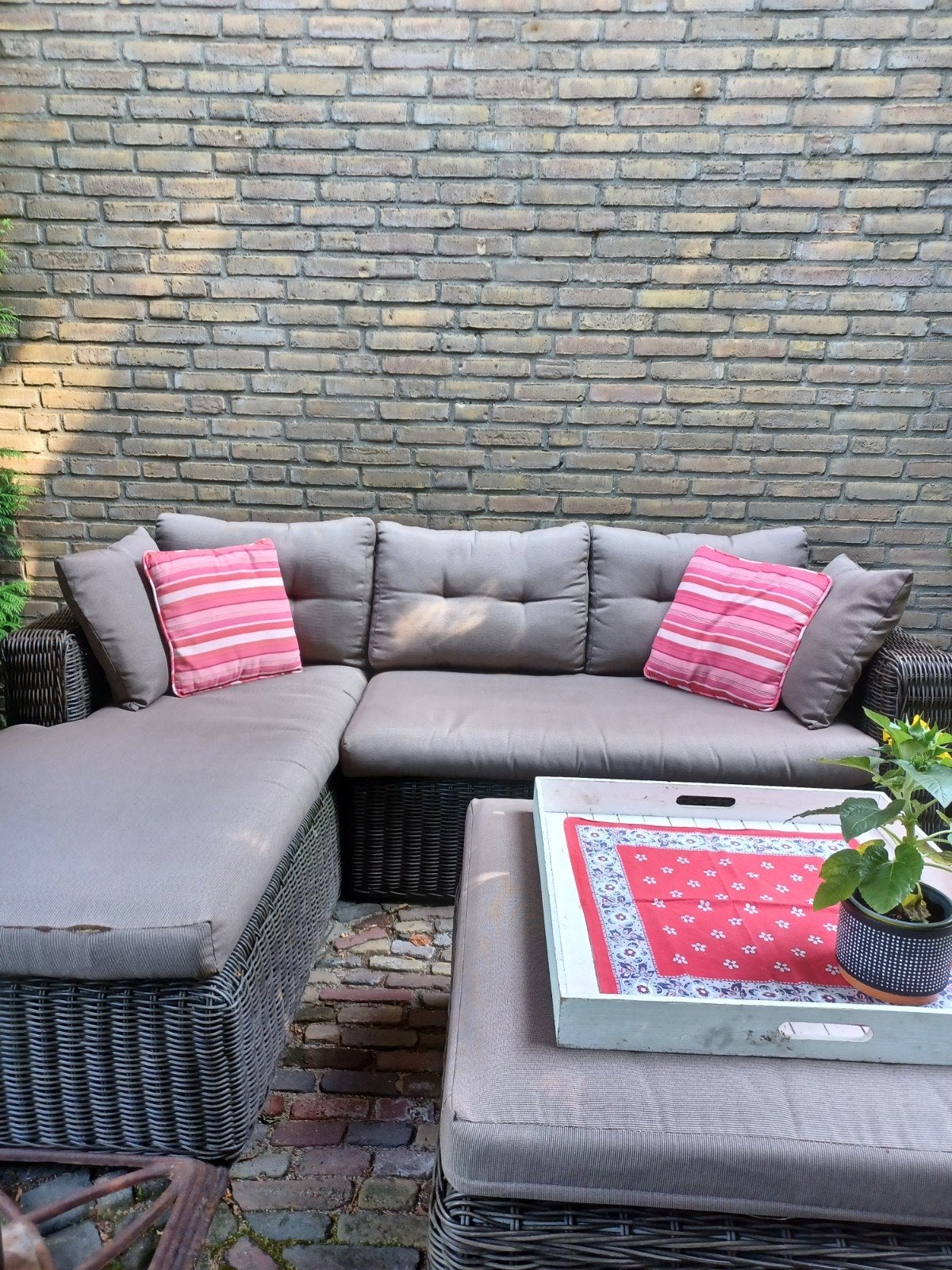 Loungeset met hocker en dienblad, Ophalen, Gebruikt, 3 zitplaatsen, Hocker