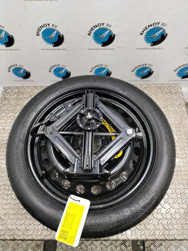 FORD FOCUS ACTIVE ACTIVE MHEV  VELG 2023, Nieuw, Ophalen of Verzenden, Stiba lid, Band(en)