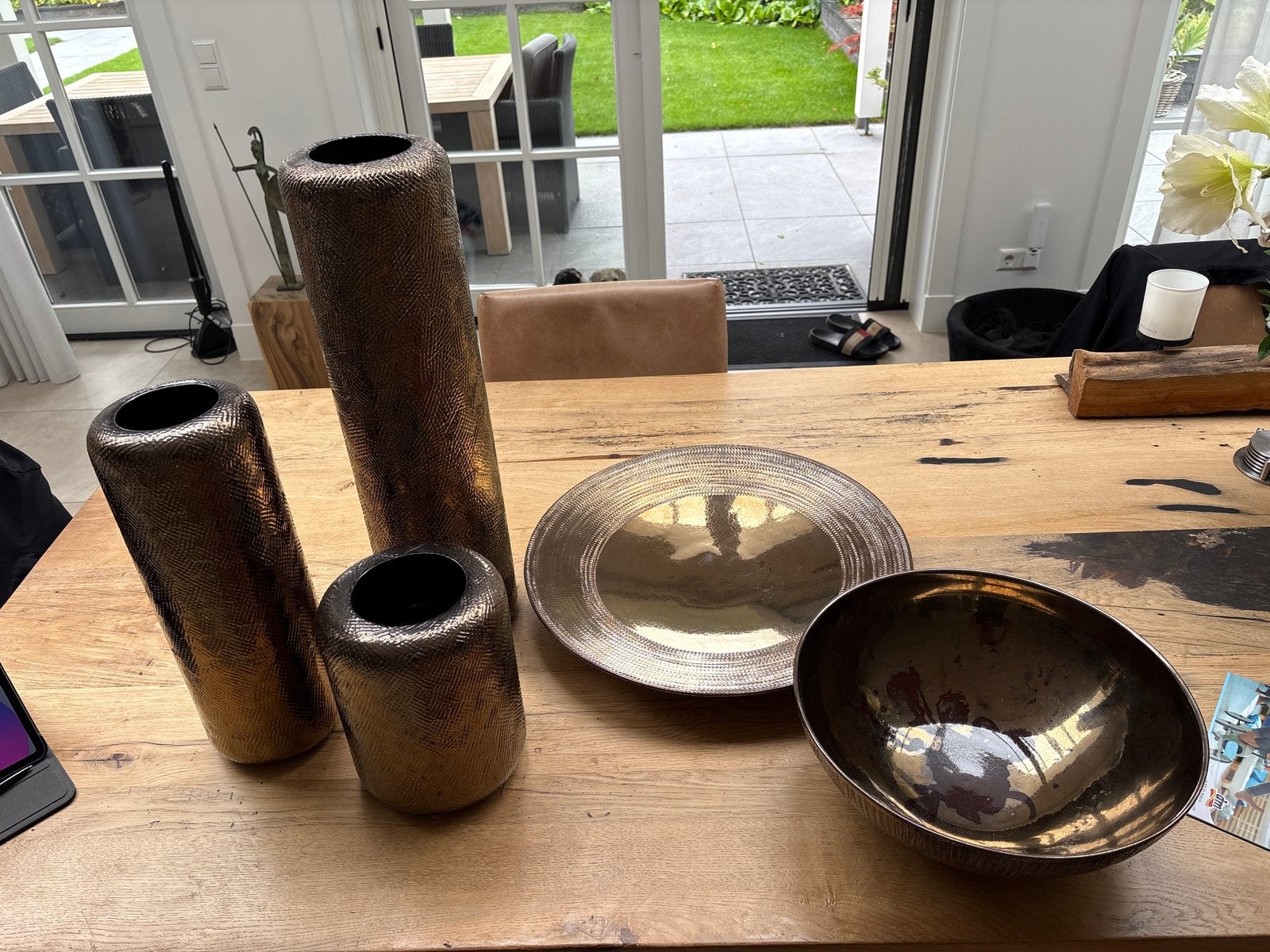 Set van 5 Natuzzi vazen en schalen, bronskleurig, Ophalen, Rond, Pot of Kruik, Geribbeld