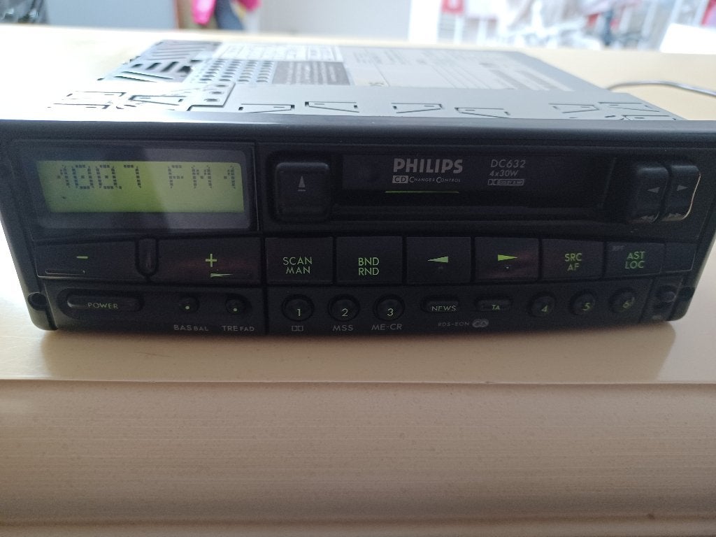 Philips DC 632 , oldtimer autoradio / cassette speler, Auto diversen, Autoradio's, Ophalen, Gebruikt