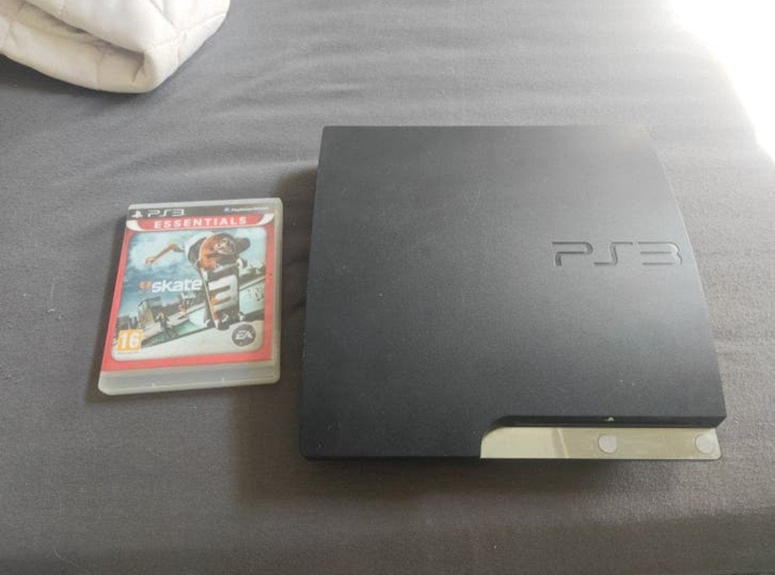 PS3 met Skate 3 (Vandaag ophalen = prioriteit), 1 speler, Ophalen, Sport, Vanaf 3 jaar