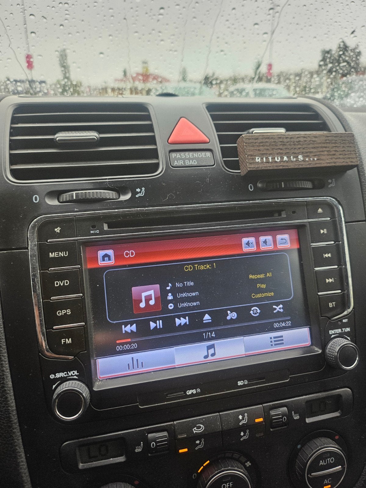 autoradio golf 5 met Bluetooth en navigatie, Ophalen