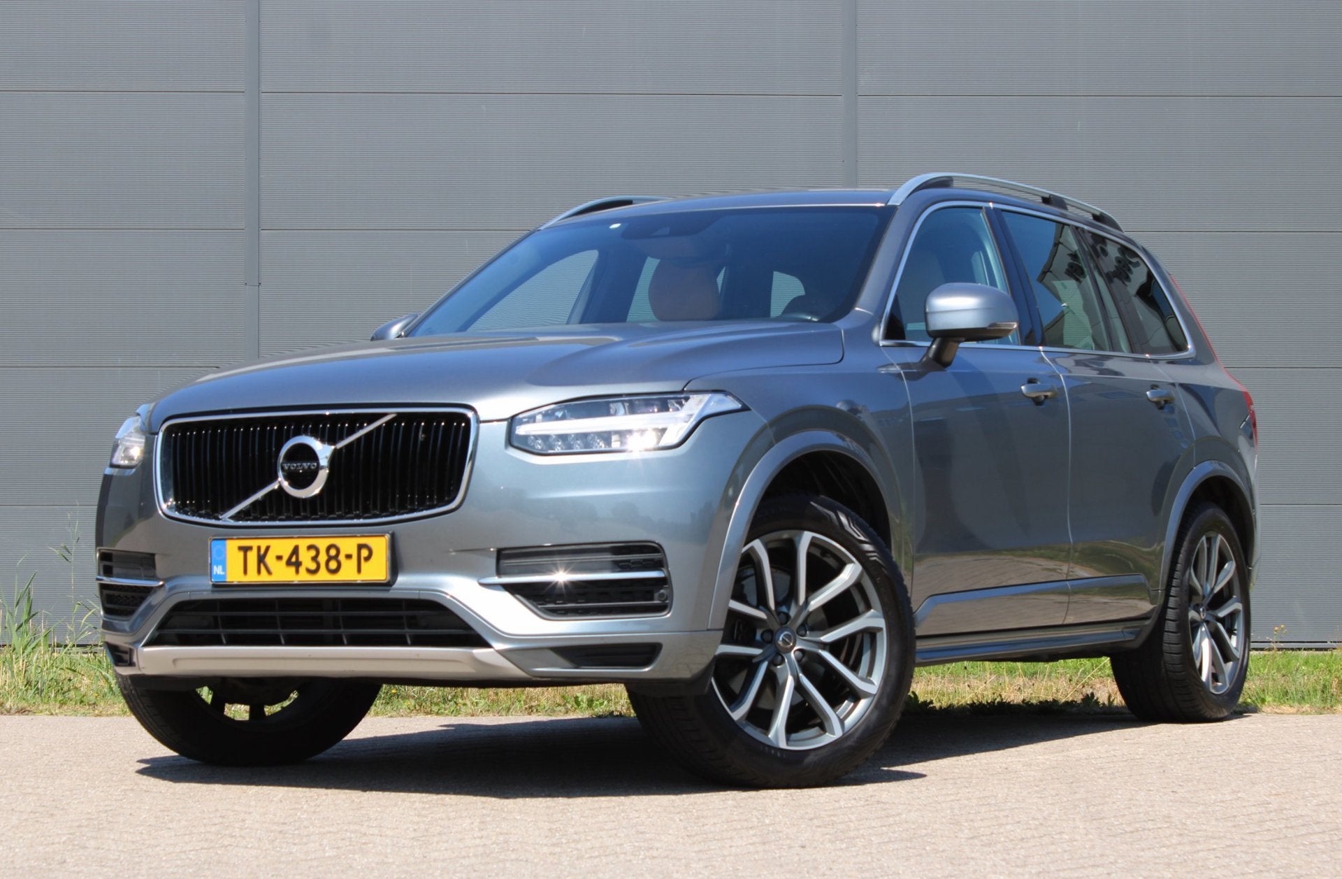 Volvo XC90 2.0 D4 90th AnniversaryEdition 7Persoons Trekhaak, Auto's, Volvo, 1969 cc, 7 stoelen, Bedrijf, Diesel
