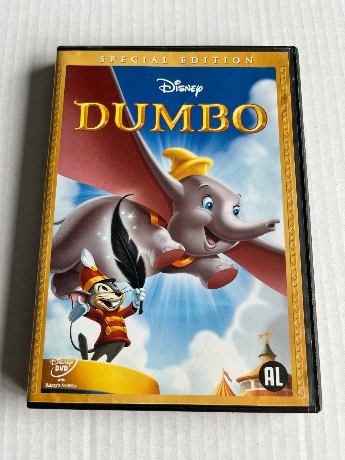 Disney Dumbo Special Edition DVD, Nederlands, Ophalen of Verzenden, Gebruikt, Engels