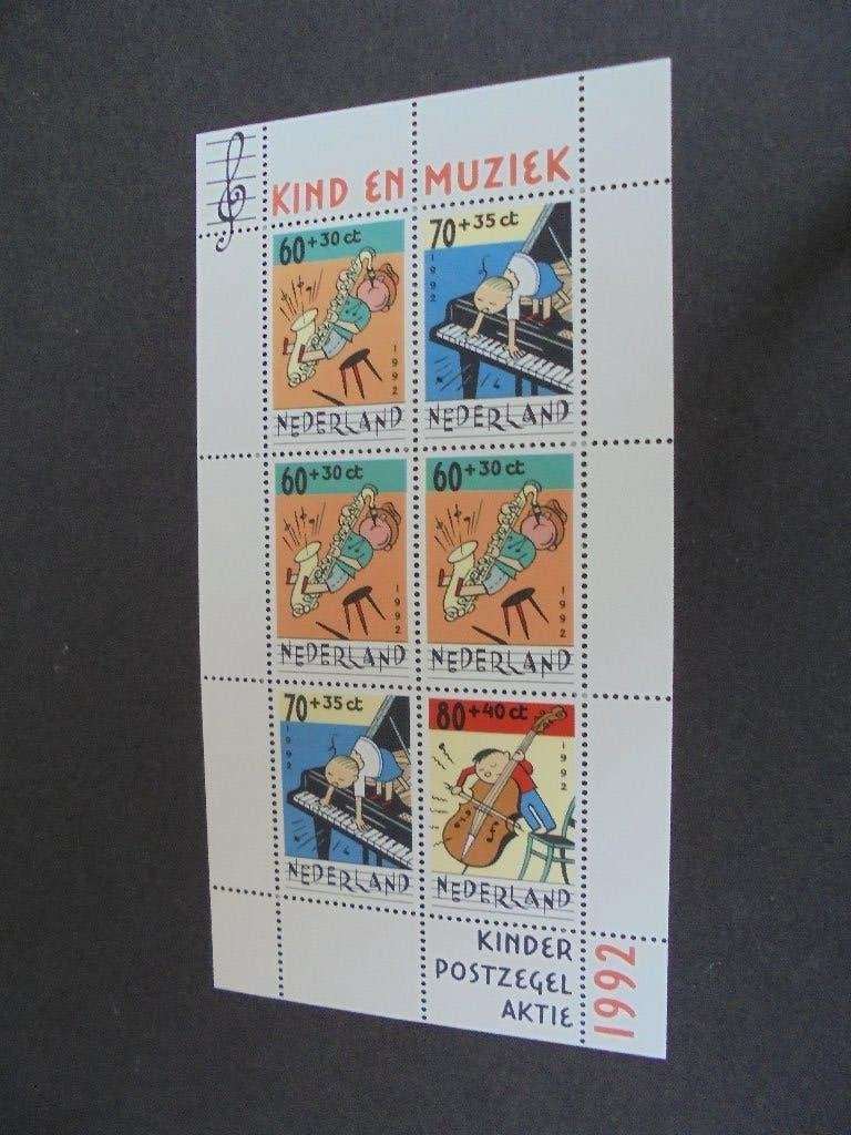 Kinderpostzegels 1992 blok, Verzenden, Na 1940, Postfris
