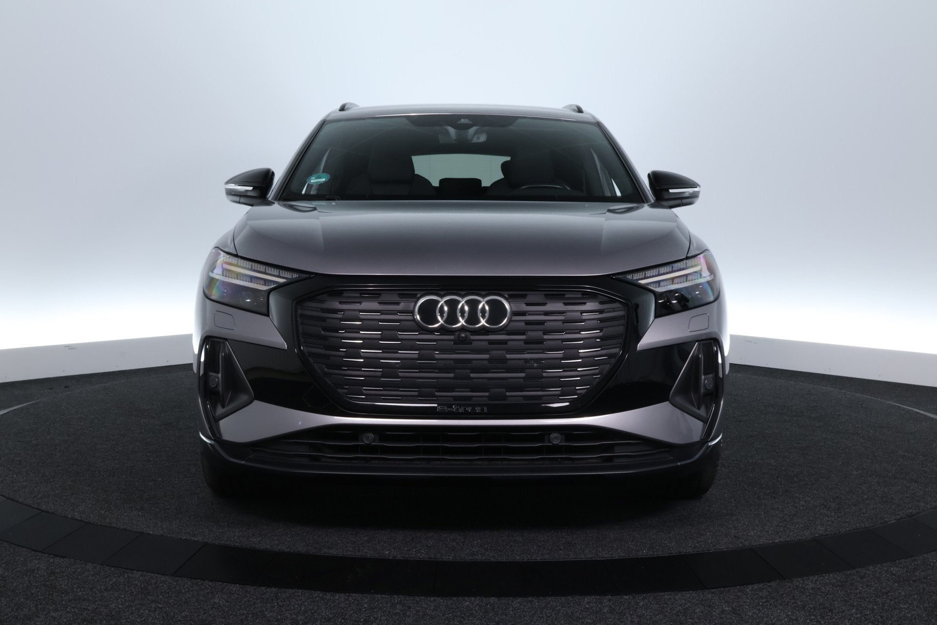 Audi Q4 e-tron 35 Launch edition Advanced 55 kWh |SONOS|CARP, Auto's, Automaat, Achterwielaandrijving, Gebruikt, 1965 kg