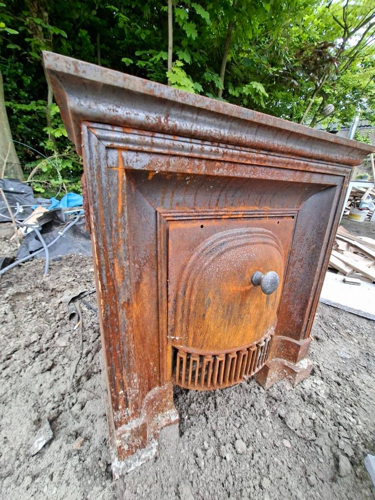 Antieke gietijzeren haard, Huis en Inrichting, Haarden, Ophalen, Vrijstaande haard, Houthaard