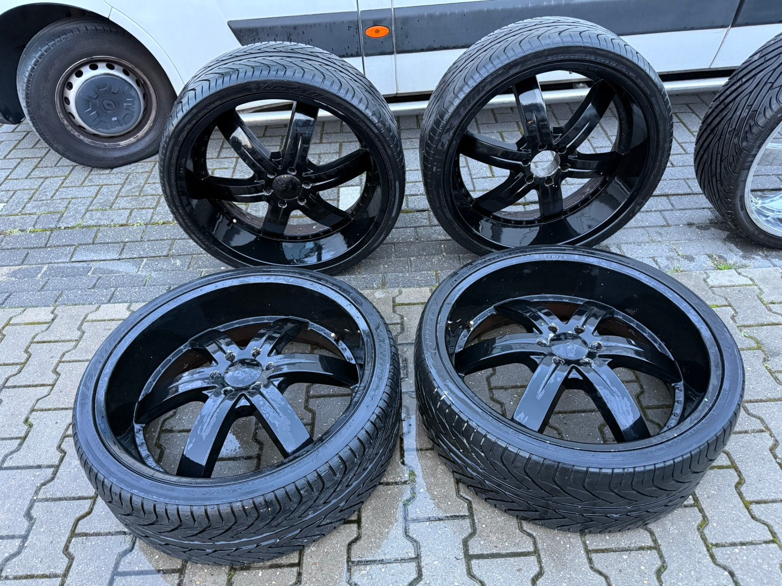 Cadillac Escalade 26 inch licht metalen velgen 2 sets, Auto-onderdelen, Ophalen, Gebruikt, 16 inch, Banden en Velgen