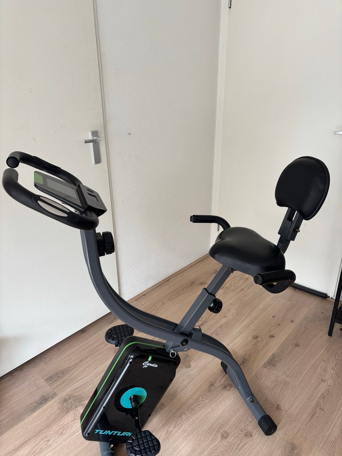Tunturi Cardio Fit B20 Hometrainer - Opvouwbaar, Ophalen, Gebruikt, Metaal, Benen