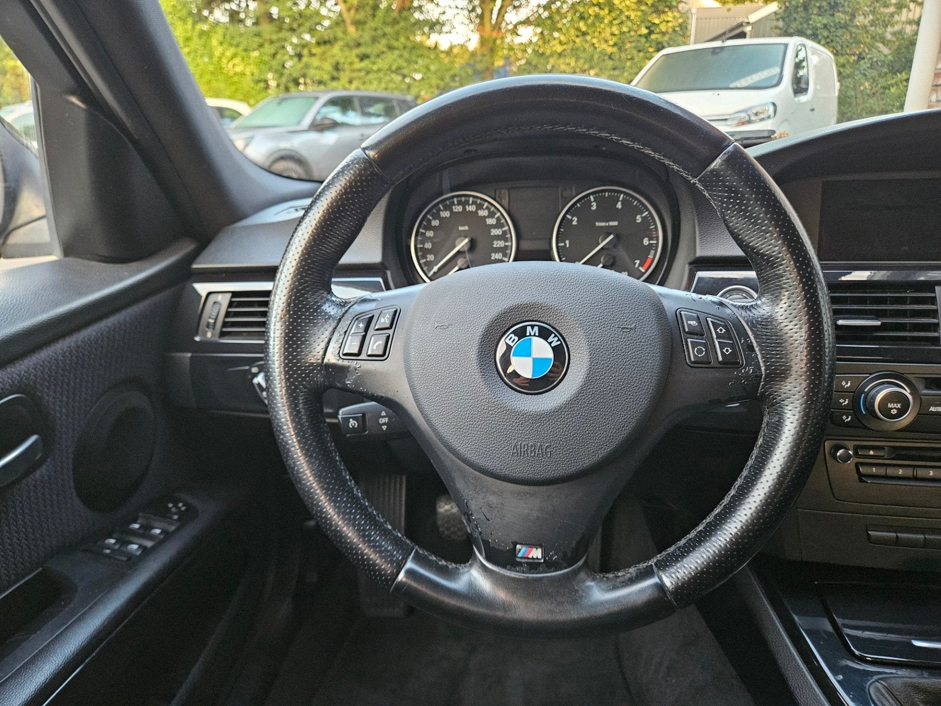 BMW 3-serie 318i Corporate Lease Business Line Xenon! Airco/, Auto's, Euro 5, 4 cilinders, Zwart, Origineel Nederlands