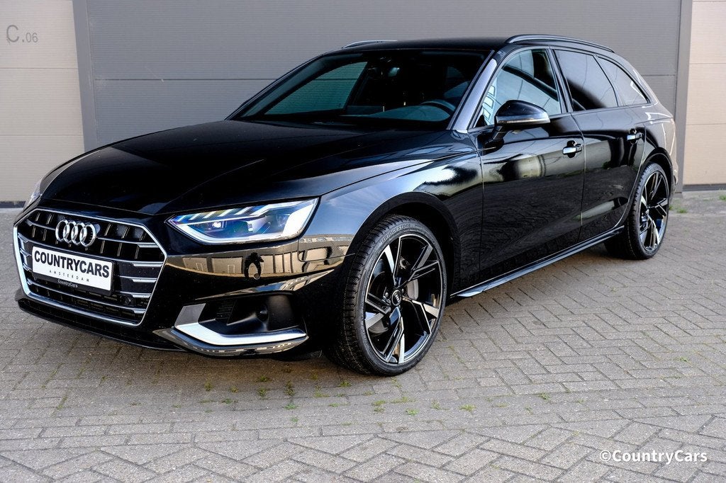 Audi A4 AVANT 40 TFSI S tronic Virtual Camera Keyless Leder, Auto's, Audi, Gebruikt, 4 cilinders, 1984 cc, A4