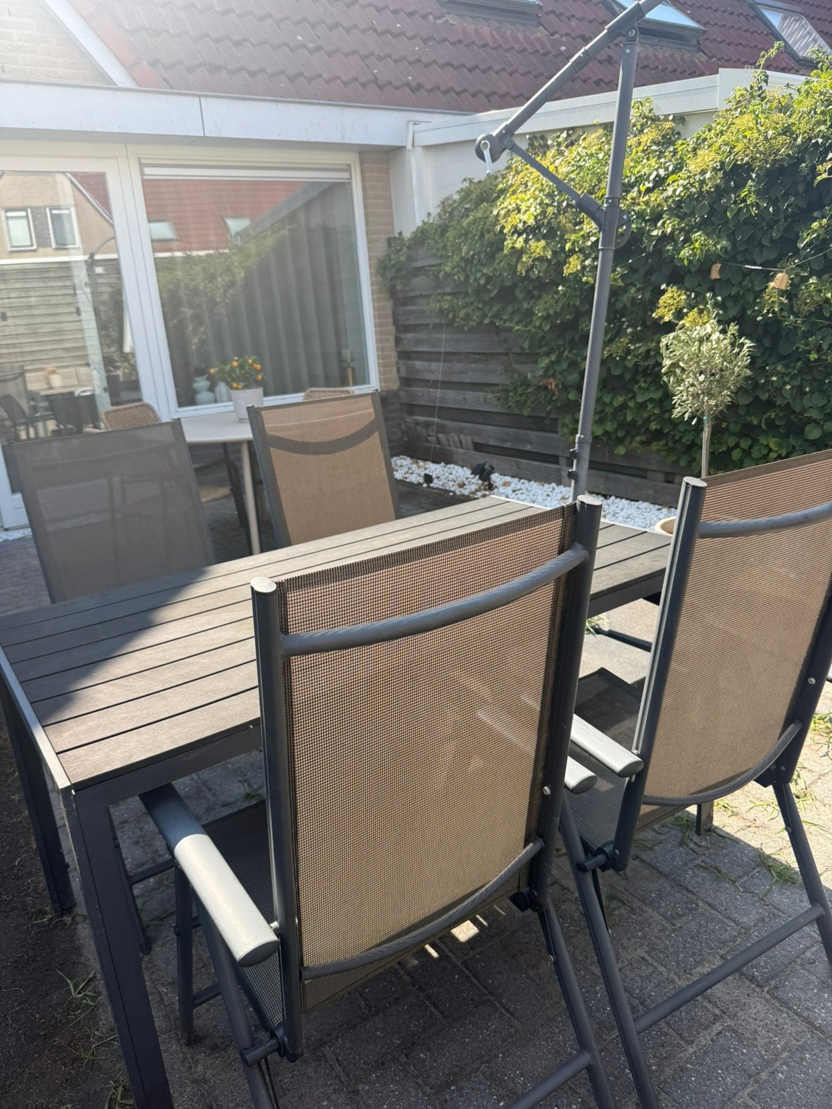 Tuintafel en stoelen zwart, Ophalen, 4 zitplaatsen, Gebruikt, Eettafel