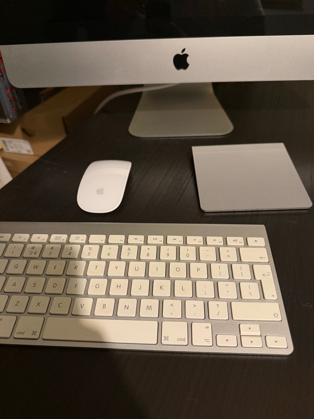 Apple iMac 2011 met Magic Mouse, Keyboard en Magic Trackpad, Computers en Software, Ophalen, Gebruikt, HDD, IMac