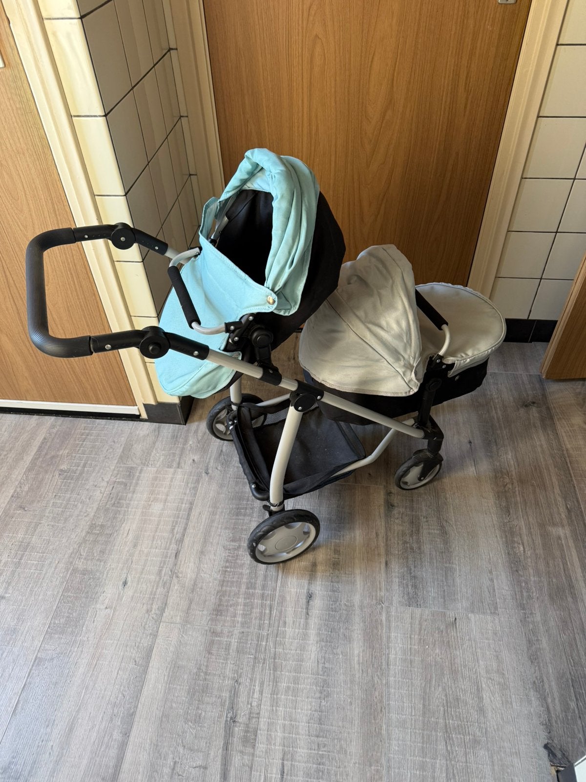 Duo poppenwagen, Ophalen, Zo goed als nieuw, Babypop