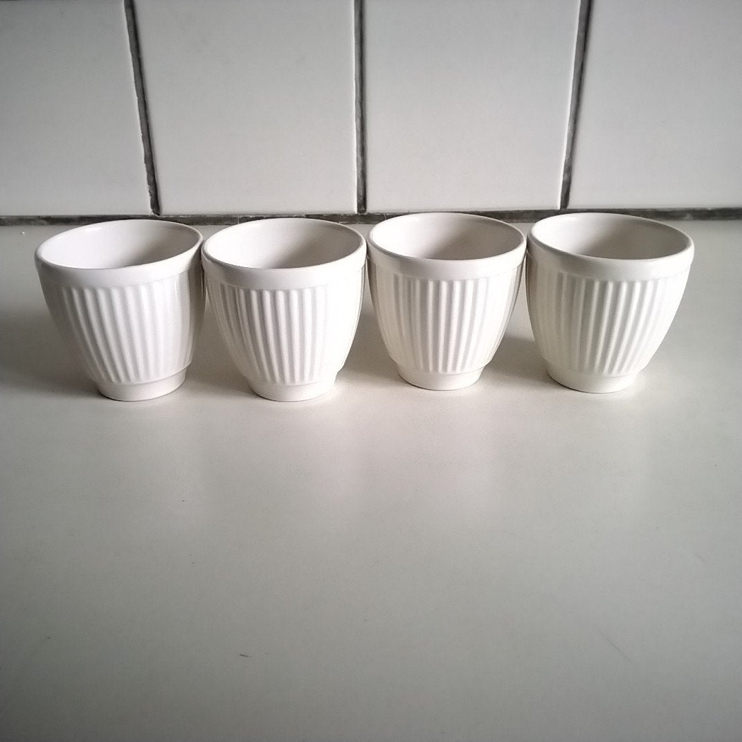 4 wedgwood windsor eierdopjes en 3 taartbordjes, Ophalen of Verzenden, Zo goed als nieuw, Porselein, Overige typen