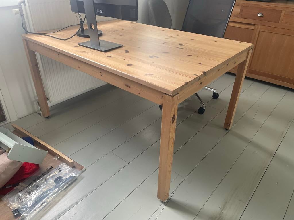 Houten eettafel met uitschuifblad - perfect voor kantoor, Ophalen of Verzenden, Zo goed als nieuw