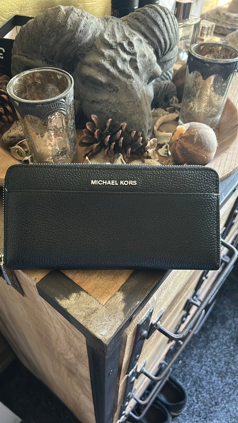 Michael Kors Zwarte Portemonnee - Zo goed als nieuw, Sieraden, Tassen en Uiterlijk, Ophalen of Verzenden, Zo goed als nieuw, Zwart