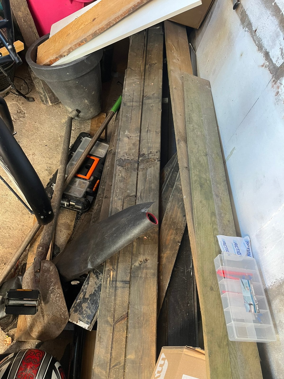 Gratis hout, Tuin en Terras, Ophalen, Zo goed als nieuw, Planken