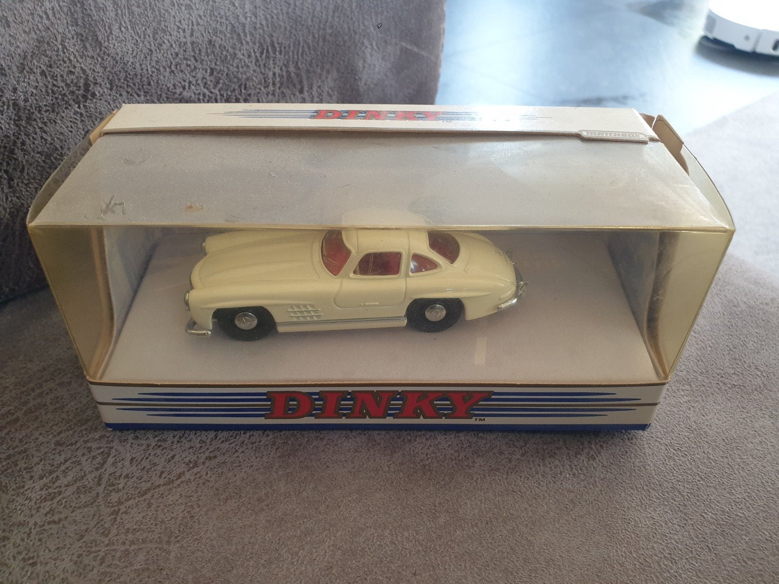 Matchbox Dinky DY-12 1955 Mercedes Benz 300SL Gullwing, Ophalen of Verzenden, Zo goed als nieuw, Auto, Matchbox
