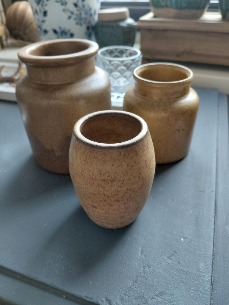 Set vintage Franse vaasjes mosterdpotjes potjes, Verzamelen, Ophalen, Huis en Inrichting