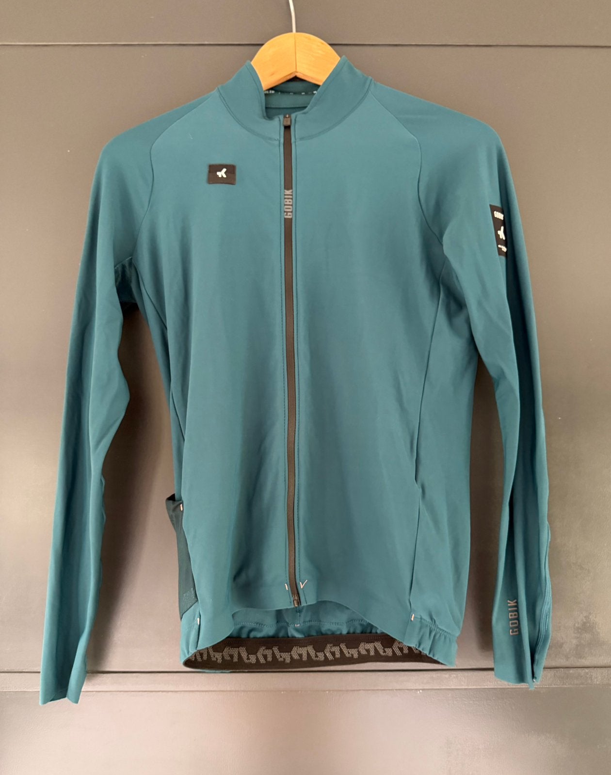 GOBIK Pacer Solid 2.0 long sleeve jersey, maat M, groen, Fietsen en Brommers, Fietsaccessoires | Fietskleding, Ophalen of Verzenden