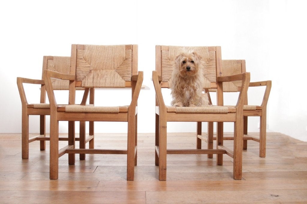 Set van vier Deense mid-century eetkamerstoelen Tage Poulsen, Huis en Inrichting, Ophalen, Gebruikt, Bruin, Hout