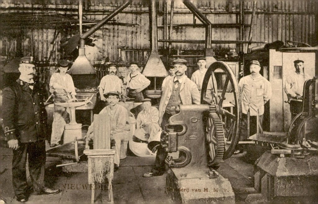 Nieuwediep (Den Helder) Smederij Spui(k)  Tulpkaart # 738, Verzenden, Voor 1920, Noord-Holland