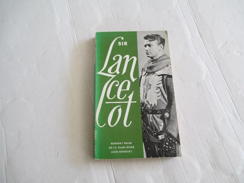 2 boekjes topaas reeks: sir lancelot en robin hood, Ophalen of Verzenden, Gelezen