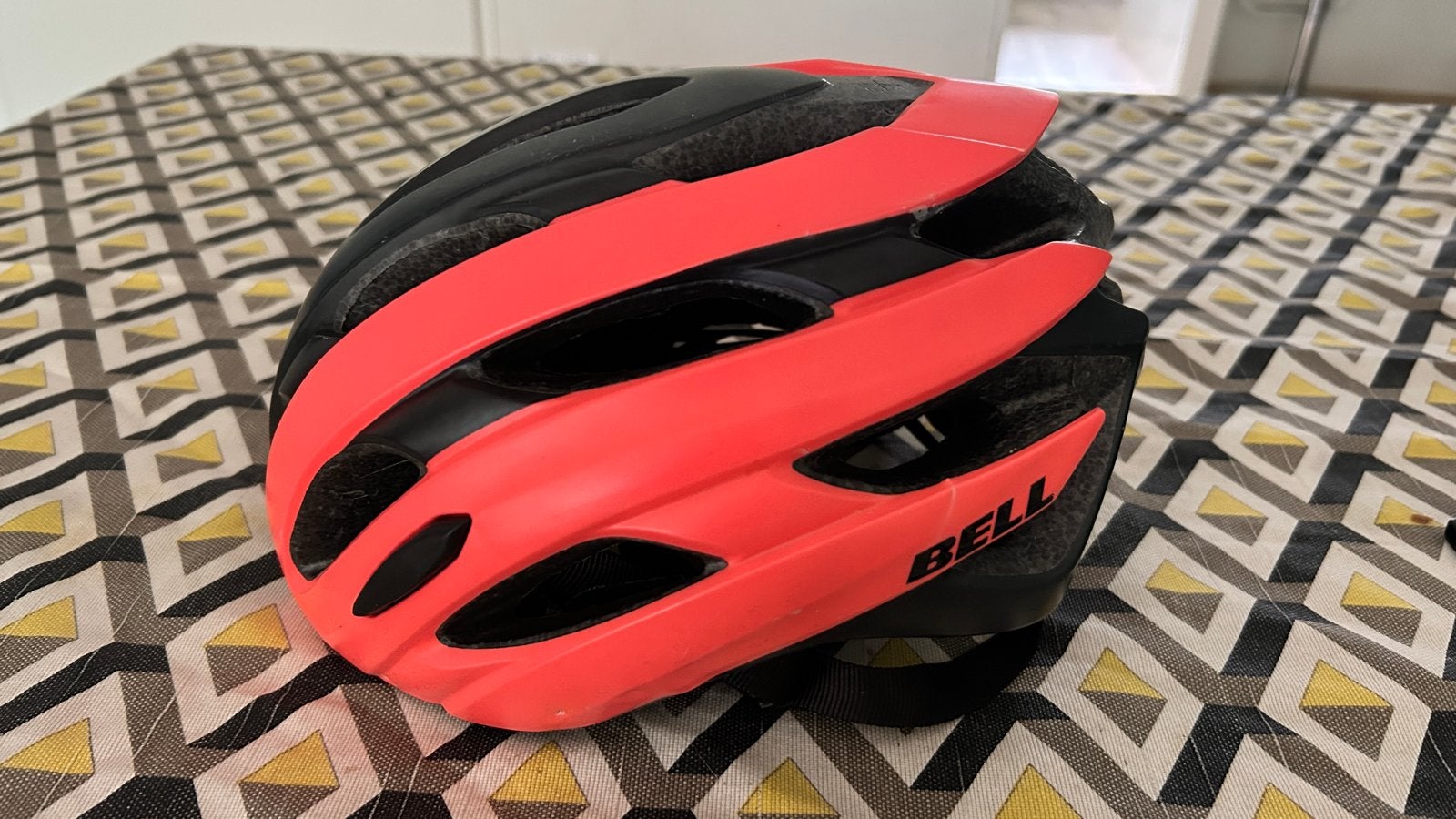 Bell Fietshelm - Lichtgewicht (287gr) - 55-59cm, Ophalen of Verzenden, Gebruikt, M, Heer of Dame