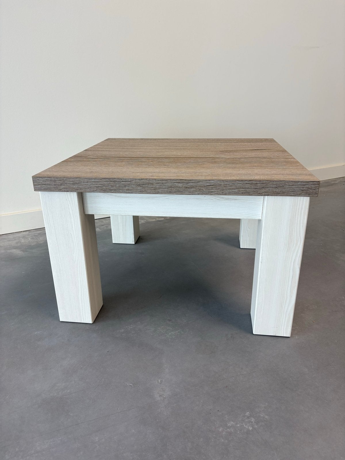 Landelijke salontafel | Eiken blad met witte poten, Huis en Inrichting, Tafels | Salontafels, Ophalen, Gebruikt, Landelijk modern