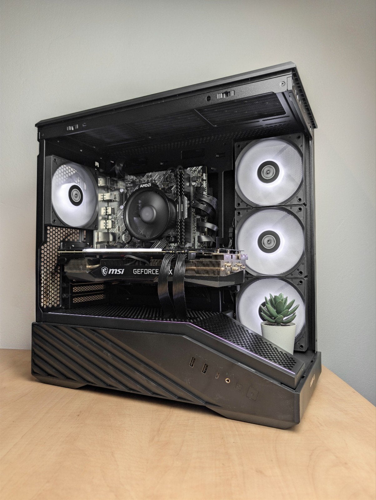 Snelle game pc, Rtx 3060 ti, Ryzen 5 3600, nieuwe onderdelen, DDR4, Ophalen of Verzenden, Zo goed als nieuw, Micro-ATX