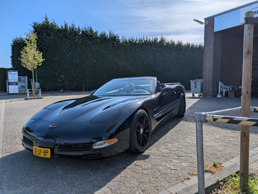 Chevrolet Corvette 1998 Zwart LS1 5.7 veel upgrades speciaal, Auto's, 8 cilinders, Cabriolet, Zwart, Leder