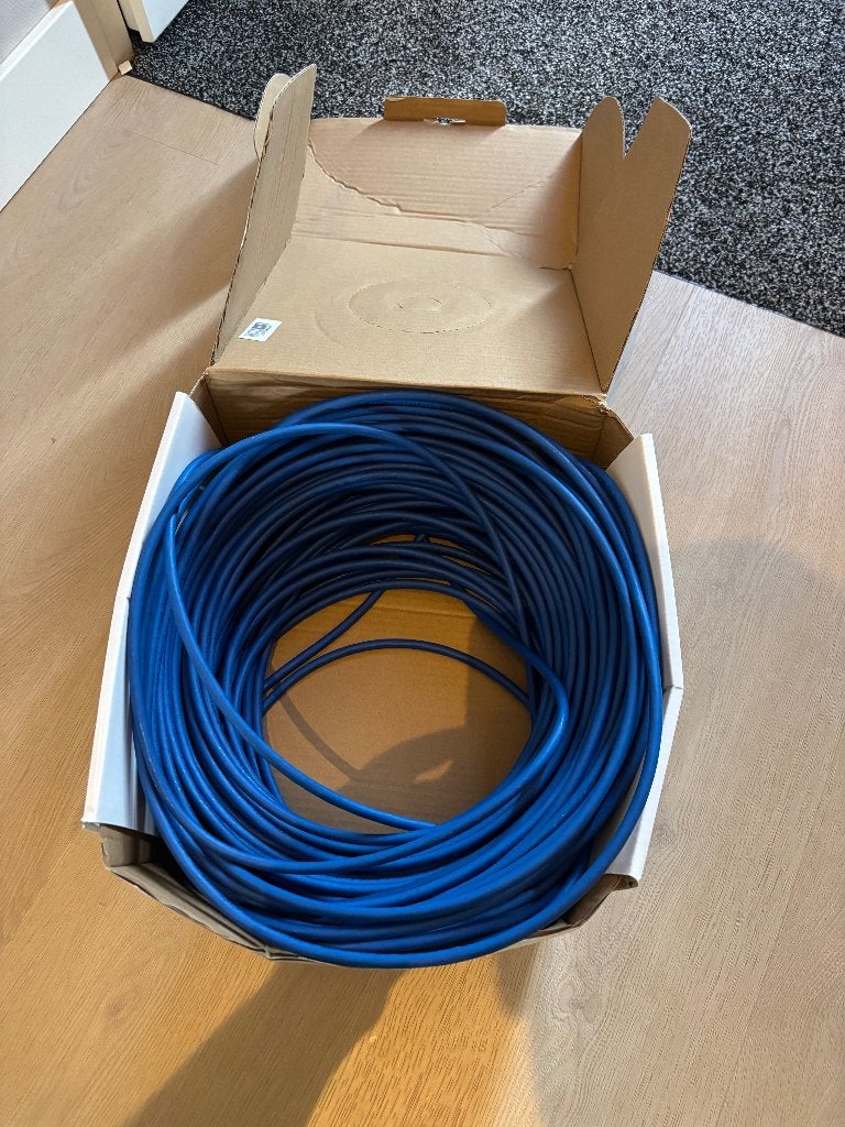 CAT6A U/UTP Kabel 40 meter, Ophalen of Verzenden, Zo goed als nieuw