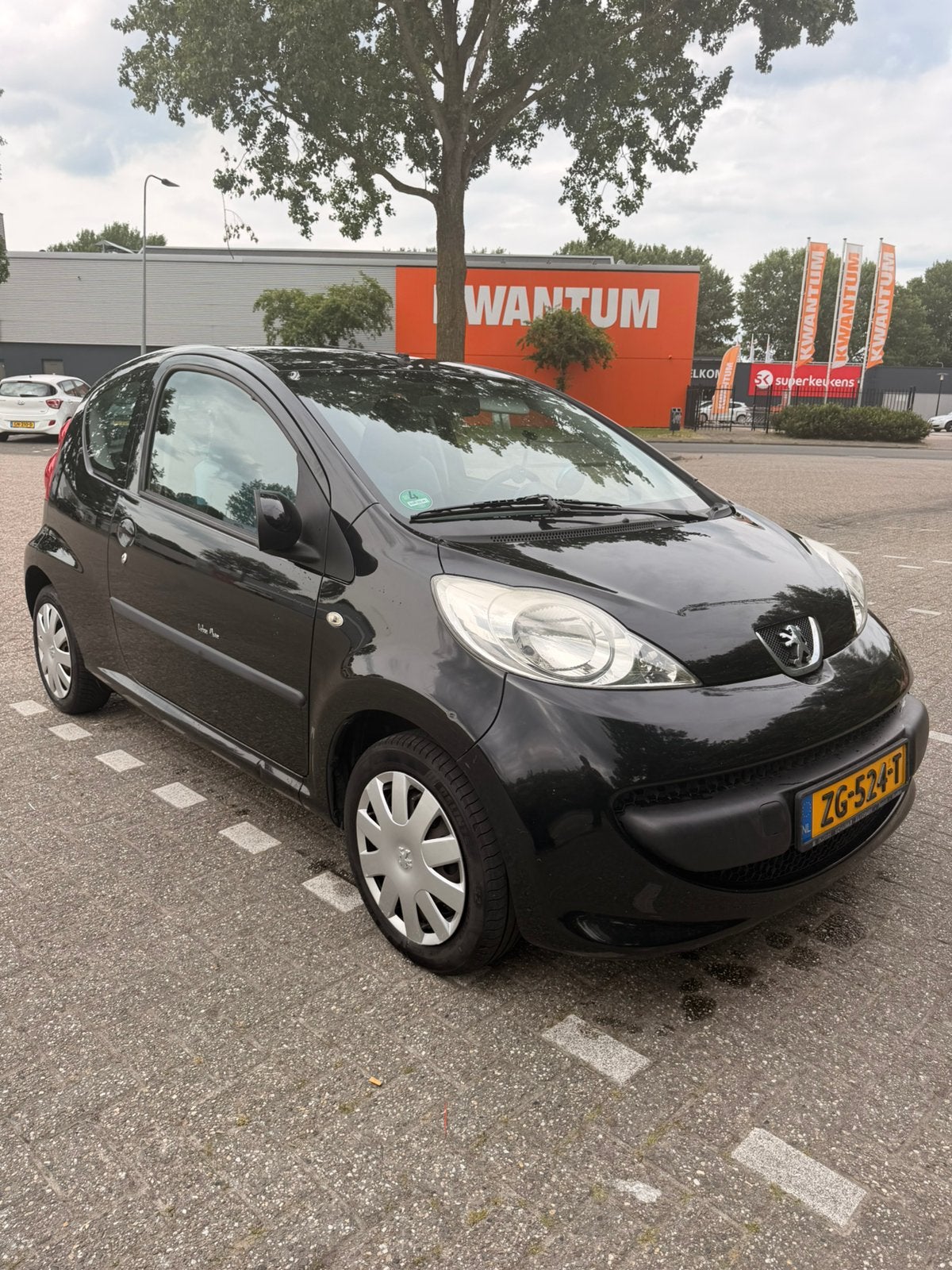 Peugeot 107 1.0 12V 3DR 2008 Zwart Airco nieuwe koppeling, Auto's, Peugeot, Voorwielaandrijving, 4 stoelen, Handgeschakeld, Particulier